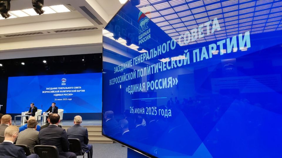 Александр Подгорный: Правительство направит более 3,3 млрд рублей на пенсионное обеспечение жителей новых регионов Александр Подгорный: Правительство направит более 3,3 млрд рублей на пенсионное обеспечение жителей новых регионов