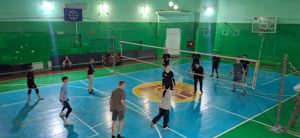Соревнования по волейболу ко Дню молодежи! Соревнования по волейболу ко Дню молодежи!