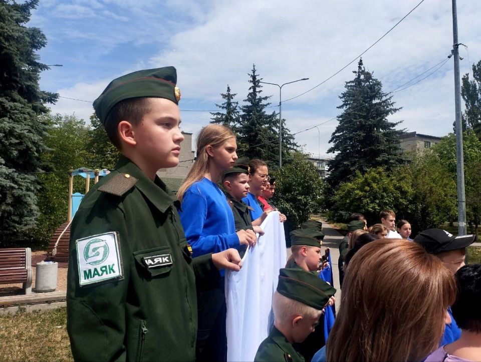 В Ждановке прошло мероприятие ко Дню молодежи В Ждановке прошло мероприятие ко Дню молодежи