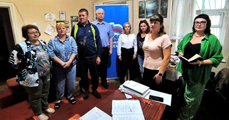ВСТРЕЧИ С ТРУДОВЫМИ КОЛЛЕКТИВАМИ ВСТРЕЧИ С ТРУДОВЫМИ КОЛЛЕКТИВАМИ