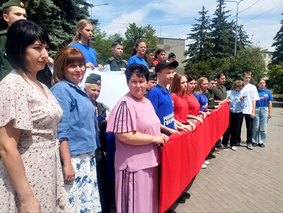 В Ждановке прошло мероприятие ко Дню молодежи В Ждановке прошло мероприятие ко Дню молодежи