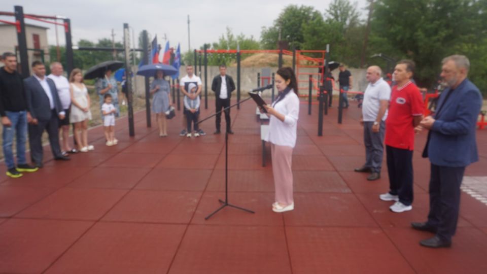 Борис Трима: ГТО для всех: новая спортплощадка для подготовки и сдачи нормативов открыта в Мангуше Борис Трима: ГТО для всех: новая спортплощадка для подготовки и сдачи нормативов открыта в Мангуше