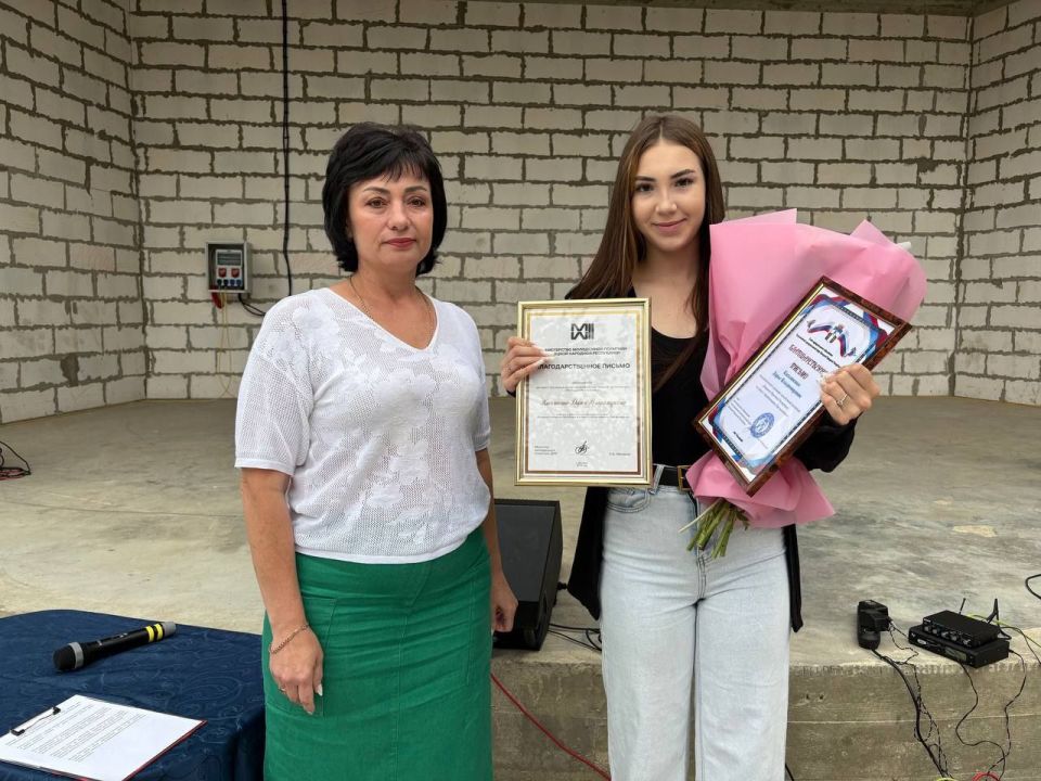 28 июня, в поселке Тельманово прошла праздничная программа, посвященная Дню молодёжи 28 июня, в поселке Тельманово прошла праздничная программа, посвященная Дню молодёжи