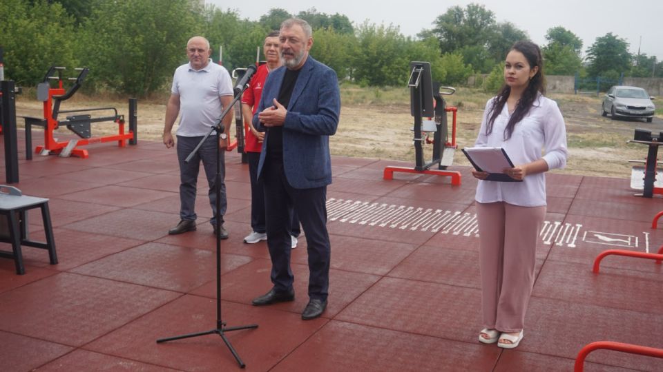 Борис Трима: ГТО для всех: новая спортплощадка для подготовки и сдачи нормативов открыта в Мангуше Борис Трима: ГТО для всех: новая спортплощадка для подготовки и сдачи нормативов открыта в Мангуше