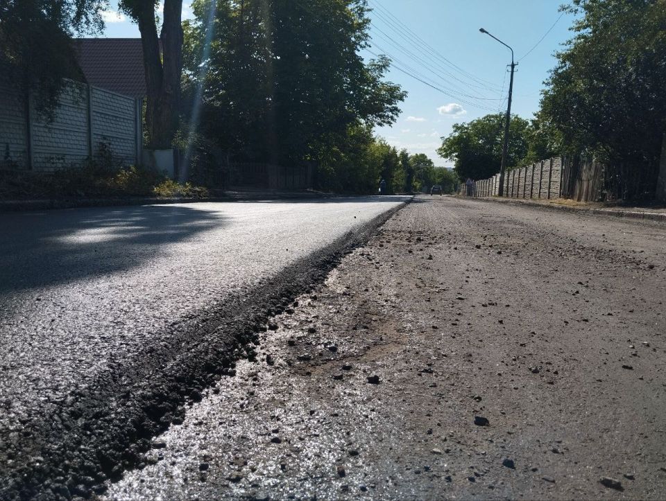 Александр Бондаренко: Проверил ход работ по ремонту одной из дорог Червоногвардейского района Макеевки Александр Бондаренко: Проверил ход работ по ремонту одной из дорог Червоногвардейского района Макеевки