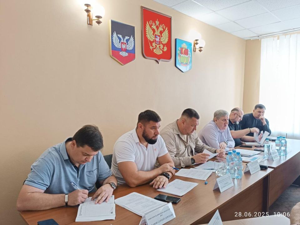 Игорь Лызов: В Правительстве ДНР рассказали о подготовке к отопительному сезону Игорь Лызов: В Правительстве ДНР рассказали о подготовке к отопительному сезону
