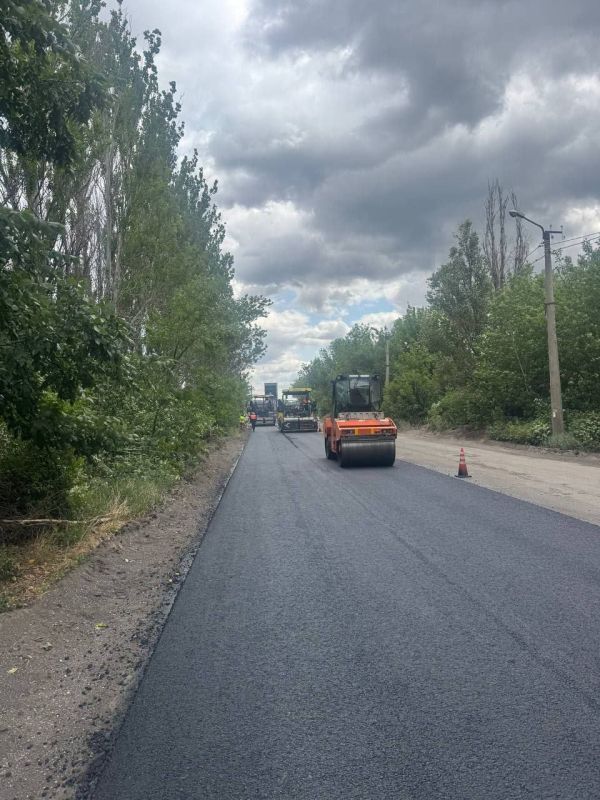 Александр Подгорный: Начали масштабную кампанию по восстановлению улично-дорожной сети Донецко-Макеевской агломерации Александр Подгорный: Начали масштабную кампанию по восстановлению улично-дорожной сети Донецко-Макеевской агломерации