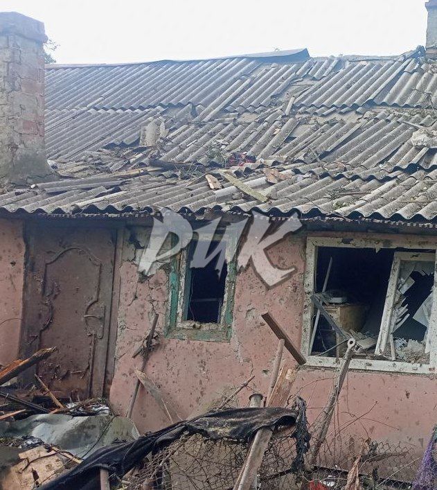 Иван Приходько: В результате украинской вооруженной агрессии в жилом массиве «Восточный» (Калининский район Горловки) поврежден ряд домостроений Иван Приходько: В результате украинской вооруженной агрессии в жилом массиве «Восточный» (Калининский район Горловки) поврежден ряд домостроений