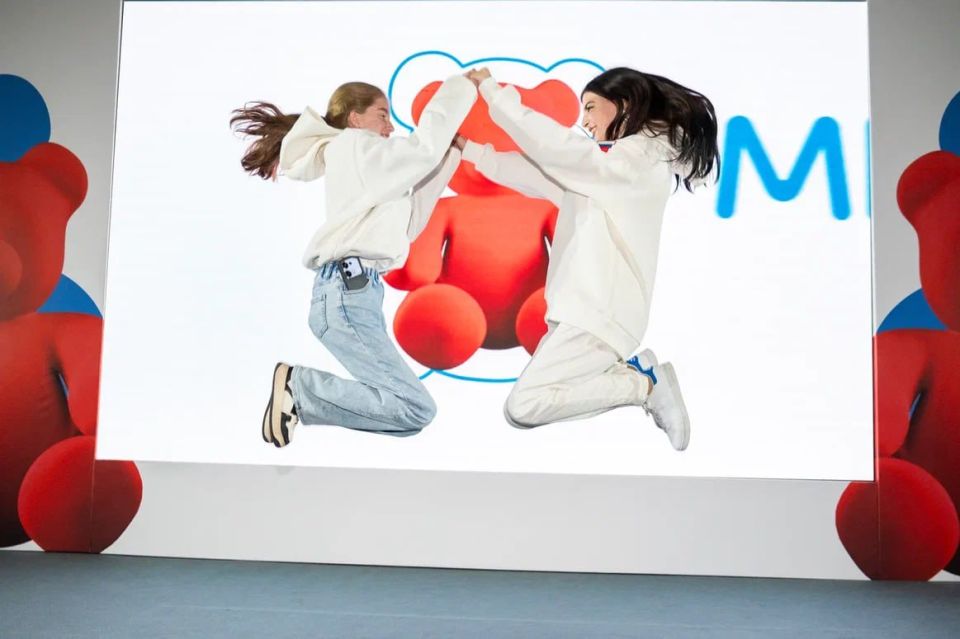 Флагманский молодежный форум «МЫ – РОССИЯ» Флагманский молодежный форум «МЫ – РОССИЯ»