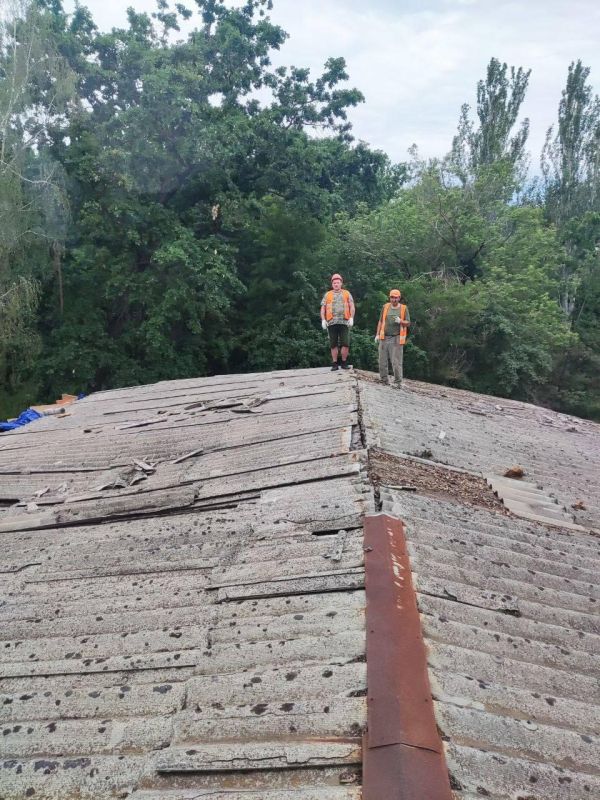 Нижегородские строители продолжают реконструкцию здания для филиала КУПНО в Харцызске Нижегородские строители продолжают реконструкцию здания для филиала КУПНО в Харцызске