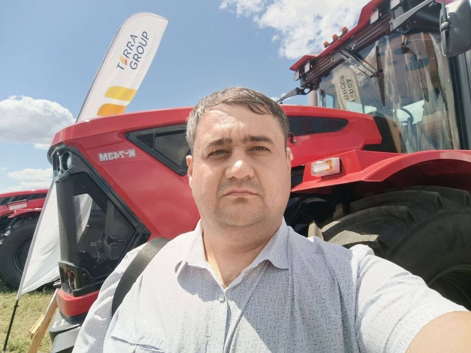 В ДНР стартовала уборочная кампания В ДНР стартовала уборочная кампания