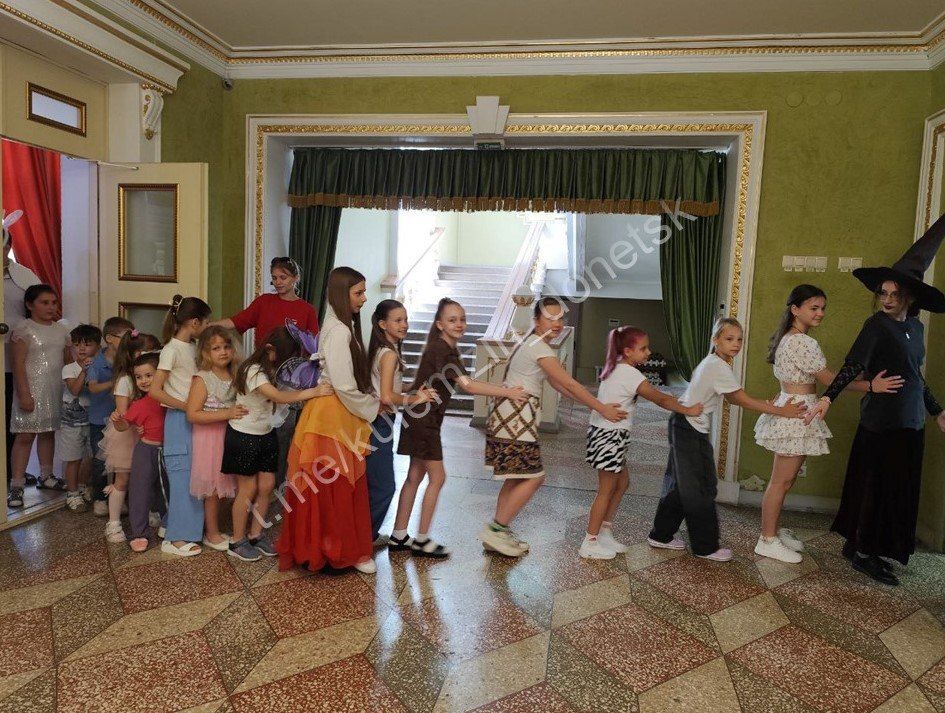 2 июля – День сюрпризов. Во Дворце культуры им. В.В. Куйбышева в рамках проекта «Мир возможностей» партии «Единая Россия» состоялся мастер-класс «День чудесных сюрпризов» 2 июля – День сюрпризов. Во Дворце культуры им. В.В. Куйбышева в рамках проекта «Мир возможностей» партии «Единая Россия» состоялся мастер-класс «День чудесных сюрпризов»