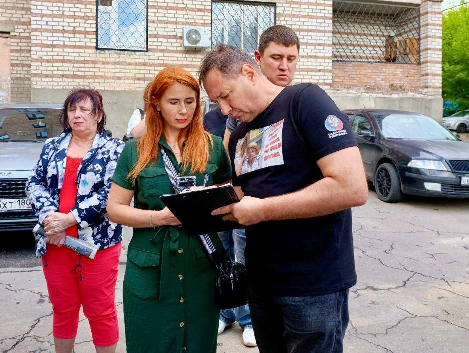 Михаил Меренков: Сегодня в Буденновском районе прошли встречи с населением на территории микрорайонов «Энергетик-Центр» и «Алексеевский» Михаил Меренков: Сегодня в Буденновском районе прошли встречи с населением на территории микрорайонов «Энергетик-Центр» и «Алексеевский»
