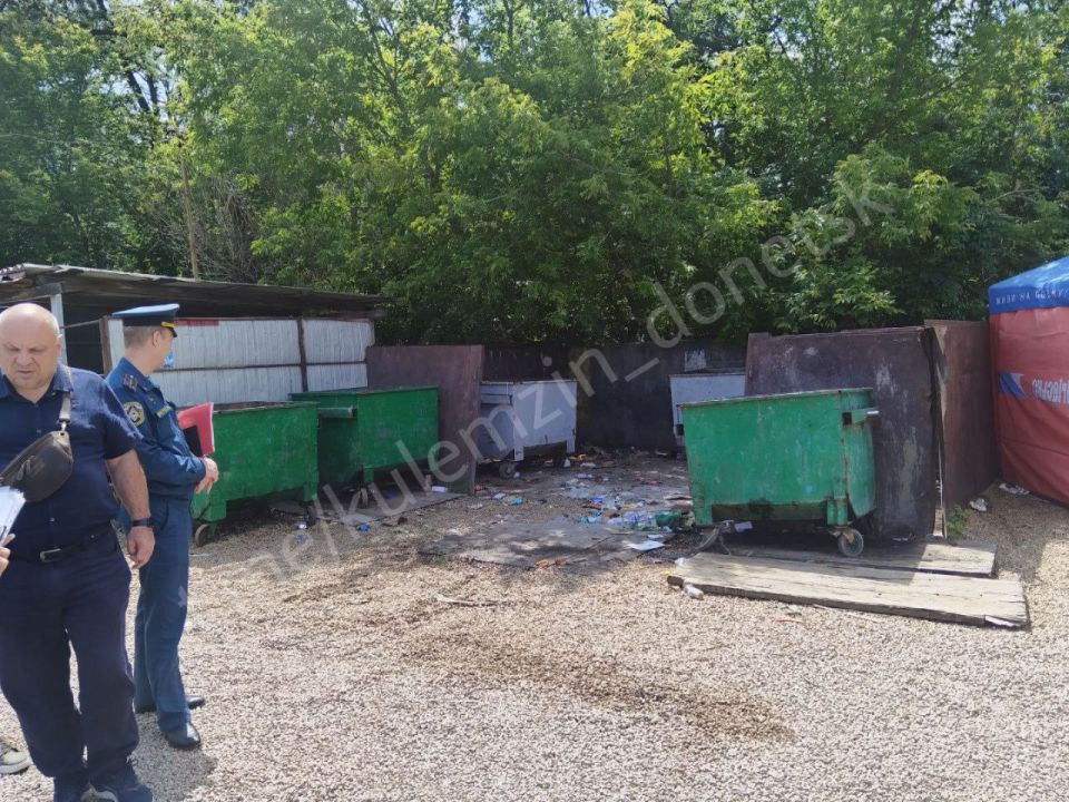 Для выполнения требований пожарной безопасности в период особого противопожарного режима Департаментом гражданской защиты совместно с представителем отделения надзорной деятельности и профилактической работы Пролетарского... Для выполнения требований пожарной безопасности в период особого противопожарного режима Департаментом гражданской защиты совместно с представителем отделения надзорной деятельности и профилактической работы Пролетарского...