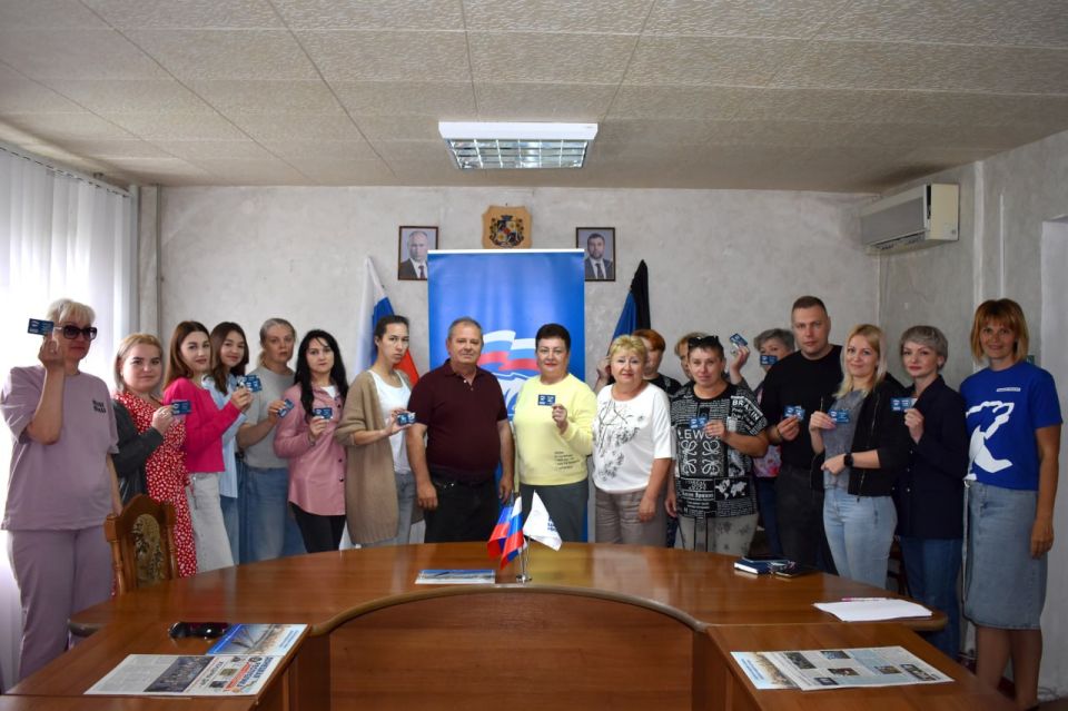 В Кировском пополняются ряды Всероссийской Политической Партии «Единая Россия» В Кировском пополняются ряды Всероссийской Политической Партии «Единая Россия»