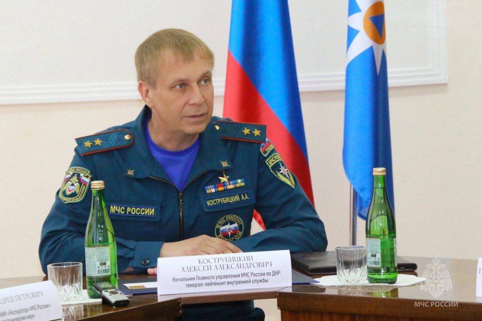 Войти в историю: в НИИ «Респиратор» МЧС России прошла церемония гашения почтовой виньетки Войти в историю: в НИИ «Респиратор» МЧС России прошла церемония гашения почтовой виньетки