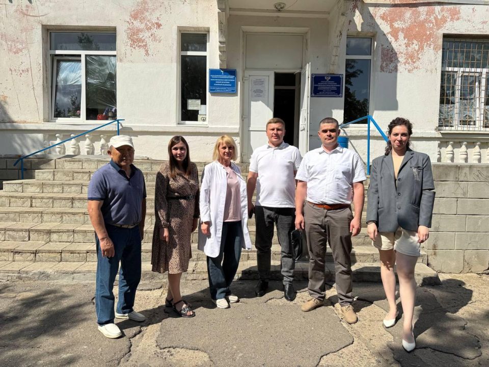 Николай Михайлов: Врачи Старобешевского округа поблагодарили министра здравоохранения Забайкалья за направление бригады узких специалистов Николай Михайлов: Врачи Старобешевского округа поблагодарили министра здравоохранения Забайкалья за направление бригады узких специалистов