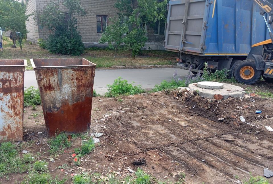 В Ждановке провели масштабную работу по ликвидации стихийных свалок В Ждановке провели масштабную работу по ликвидации стихийных свалок