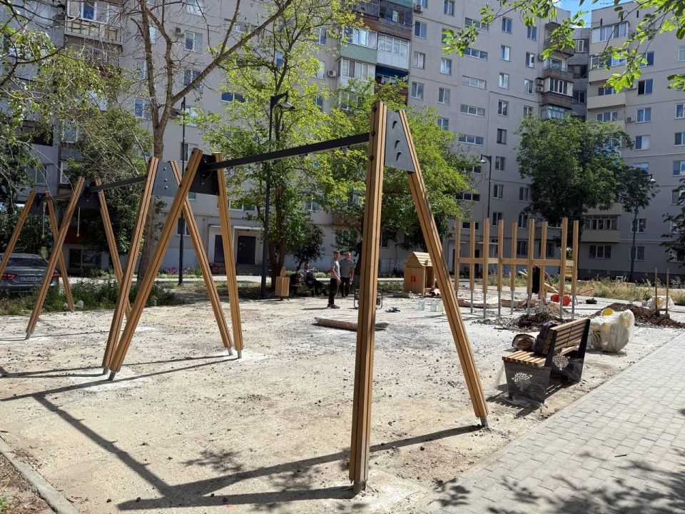 Северная столица продолжает деятельность по восстановлению города-побратима Мариуполя Северная столица продолжает деятельность по восстановлению города-побратима Мариуполя