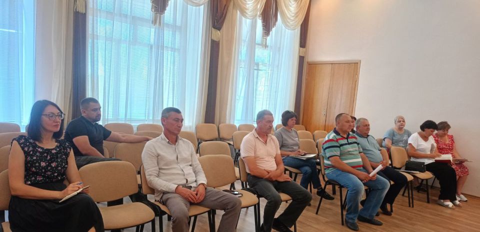 Под руководством заместителя Главы Администрации округа проведено заседание Комиссии по предупреждению и ликвидации чрезвычайных ситуаций и обеспечению пожарной безопасности, на котором присутствовали начальники... Под руководством заместителя Главы Администрации округа проведено заседание Комиссии по предупреждению и ликвидации чрезвычайных ситуаций и обеспечению пожарной безопасности, на котором присутствовали начальники...