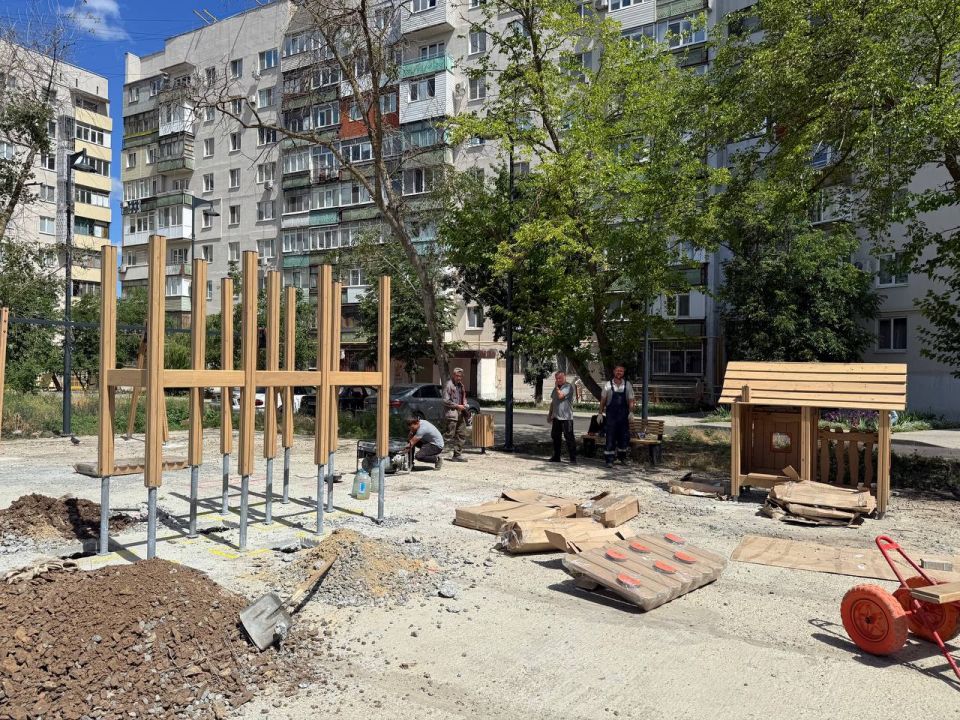 Северная столица продолжает деятельность по восстановлению города-побратима Мариуполя Северная столица продолжает деятельность по восстановлению города-побратима Мариуполя