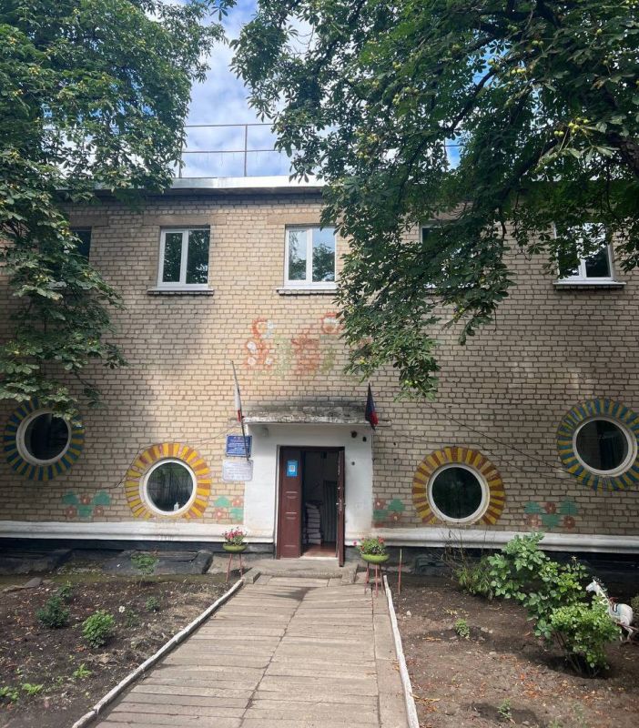 В Снежном завершаются ремонтные работы детского сада №5 В Снежном завершаются ремонтные работы детского сада №5