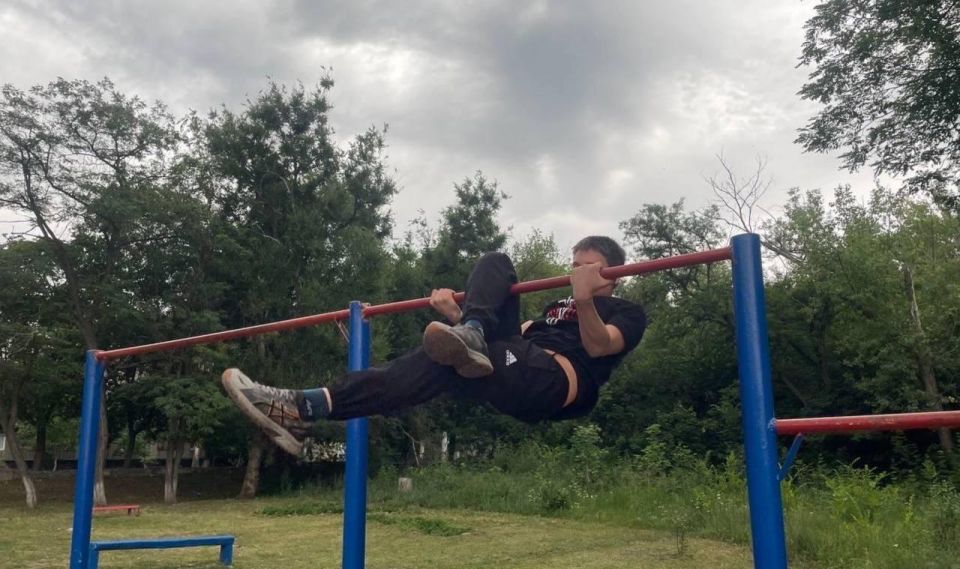 Снежнянская команда «Народной Дружины» участвует в спортивных событиях Снежнянская команда «Народной Дружины» участвует в спортивных событиях