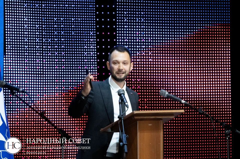 "Партия — это, в первую очередь, про людей" "Партия — это, в первую очередь, про людей"