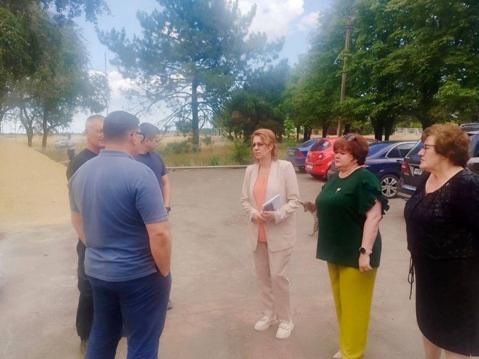 Лариса Толстыкина: С рабочим визитом посетила Новоазовский муниципальный округ Лариса Толстыкина: С рабочим визитом посетила Новоазовский муниципальный округ