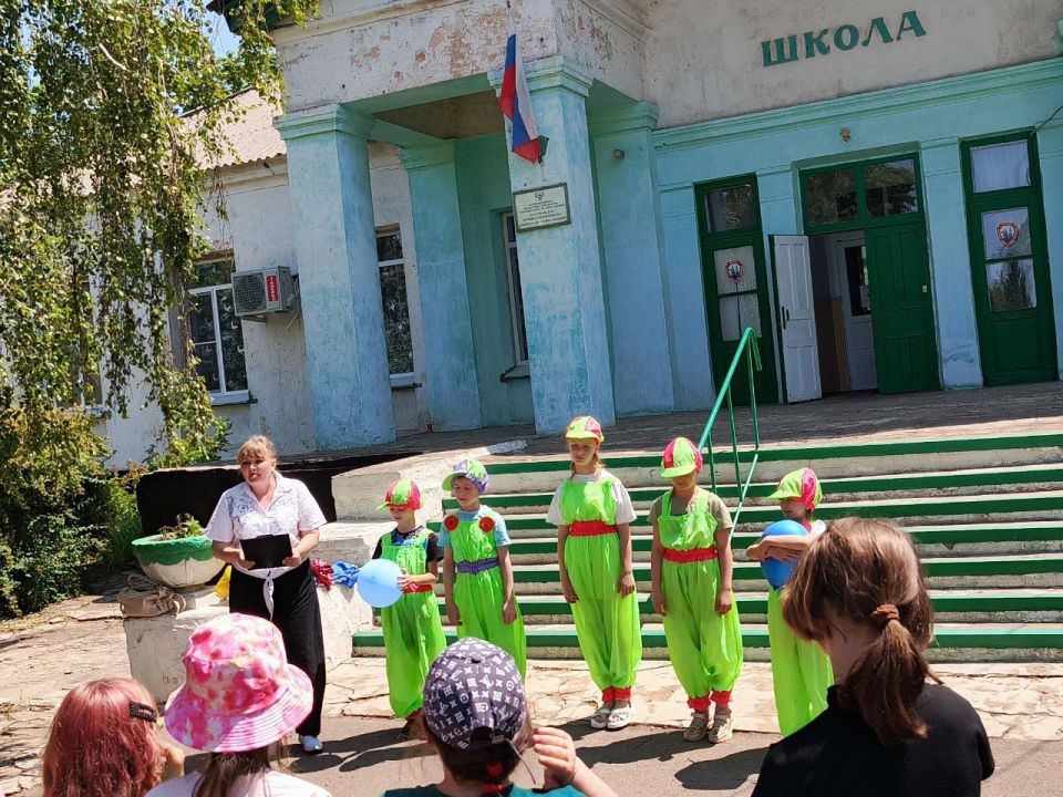 «По дороге в Изумрудный город» «По дороге в Изумрудный город»