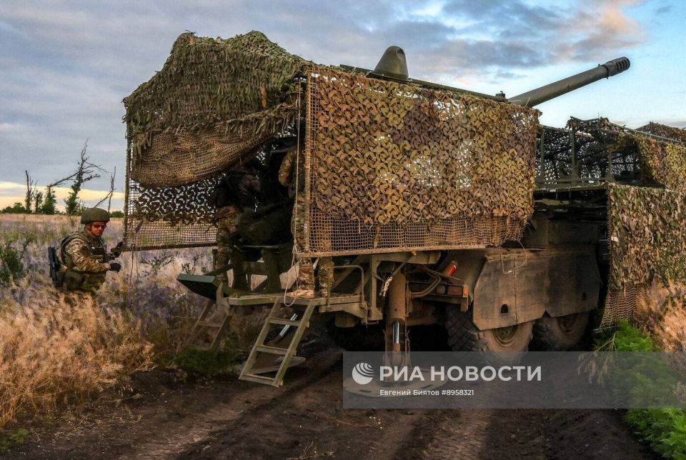 Работа 152-мм колёсной САУ 2С44 «Гиацинт-К» на Покровском направлении Работа 152-мм колёсной САУ 2С44 «Гиацинт-К» на Покровском направлении