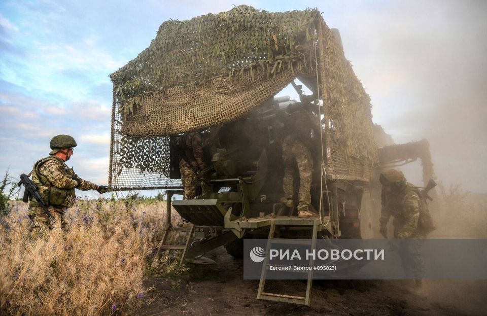 Работа 152-мм колёсной САУ 2С44 «Гиацинт-К» на Покровском направлении Работа 152-мм колёсной САУ 2С44 «Гиацинт-К» на Покровском направлении