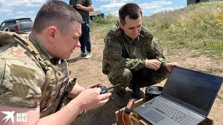 Хороший дроновод дороже танка: Как наши операторы БПЛА бьют врага и создают роботов на передовой Хороший дроновод дороже танка: Как наши операторы БПЛА бьют врага и создают роботов на передовой