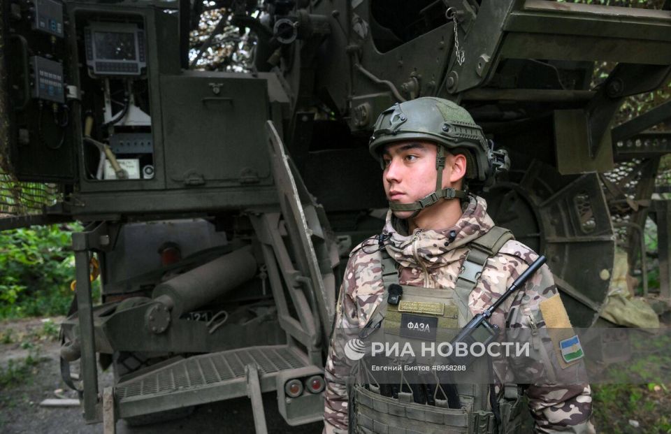 Работа 152-мм колёсной САУ 2С44 «Гиацинт-К» на Покровском направлении Работа 152-мм колёсной САУ 2С44 «Гиацинт-К» на Покровском направлении