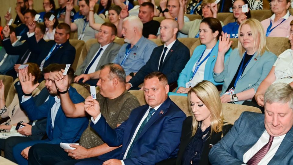 С 1 сентября все донецкие школьники должны выйти на очный режим обучения С 1 сентября все донецкие школьники должны выйти на очный режим обучения