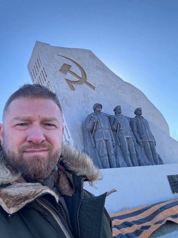 Завод «Азовсталь» — новый «Террикон Славы»: память о несгибаемом Донбассе Завод «Азовсталь» — новый «Террикон Славы»: память о несгибаемом Донбассе