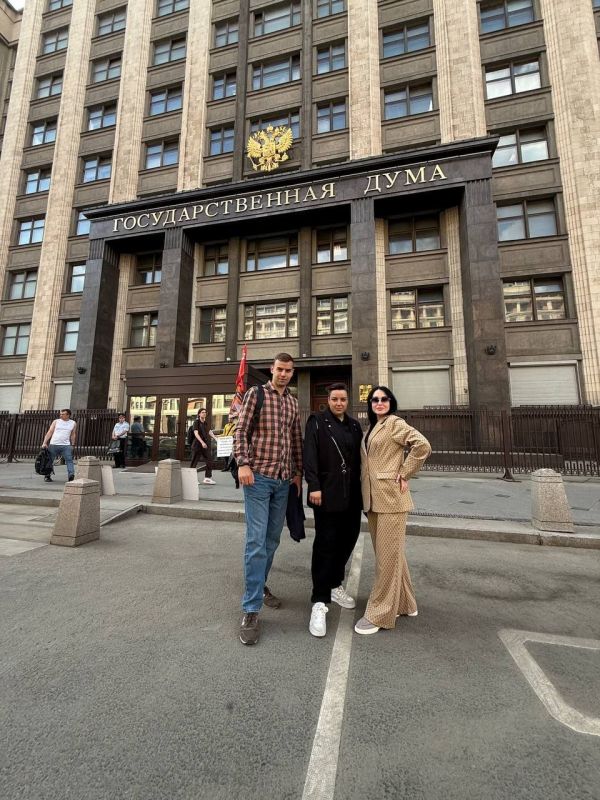 Образование и воспитание подрастающего поколения — это важнейшая задача современного общества Образование и воспитание подрастающего поколения — это важнейшая задача современного общества