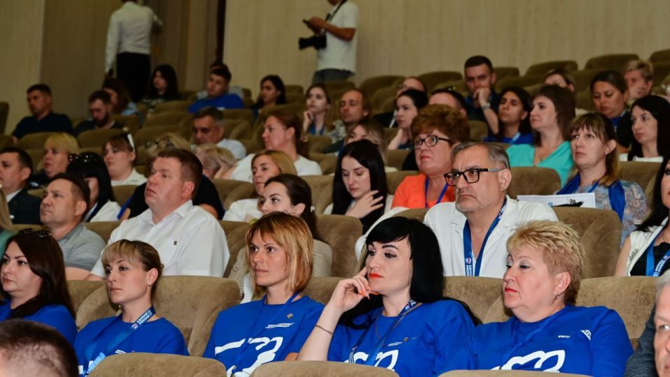 На территории ДНР активно развивается партпроект единороссов «Управдом» На территории ДНР активно развивается партпроект единороссов «Управдом»