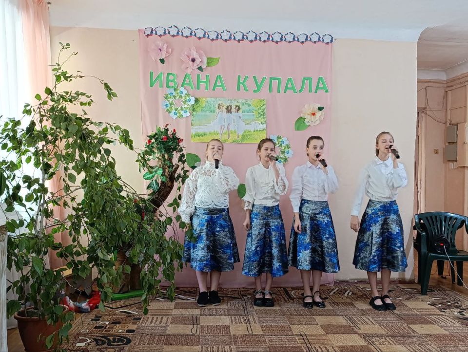 7 июля в Государственном бюджетном учреждении социального обслуживания «Центр социального обслуживания населения Центрально — Городского района города Макеевки», по партийному проекту «Старшее поколение» ВПП «Единая Россия»... 7 июля в Государственном бюджетном учреждении социального обслуживания «Центр социального обслуживания населения Центрально — Городского района города Макеевки», по партийному проекту «Старшее поколение» ВПП «Единая Россия»...