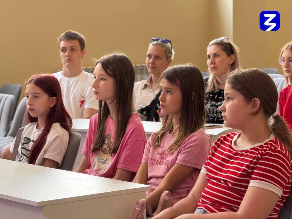 В Харцызске молодым людям рассказали о нравственном воспитании В Харцызске молодым людям рассказали о нравственном воспитании
