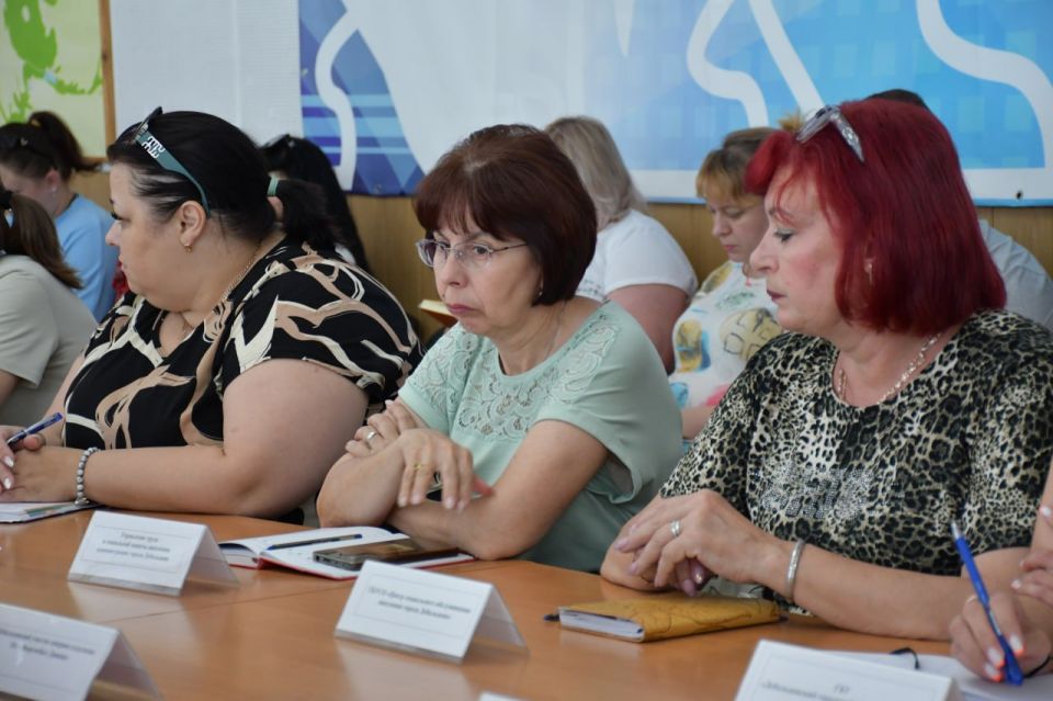 Сергей Желновач: Провел расширенное аппаратное совещание Сергей Желновач: Провел расширенное аппаратное совещание
