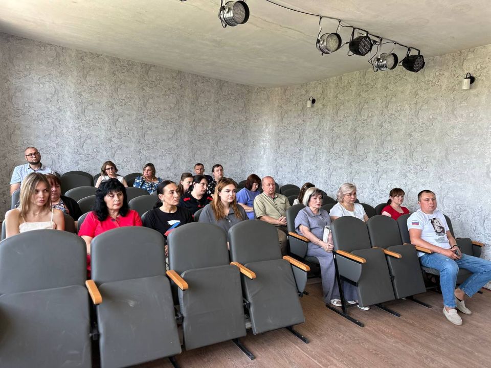 Денис Зубов: Аппаратное совещание в городском округе Иловайск Денис Зубов: Аппаратное совещание в городском округе Иловайск