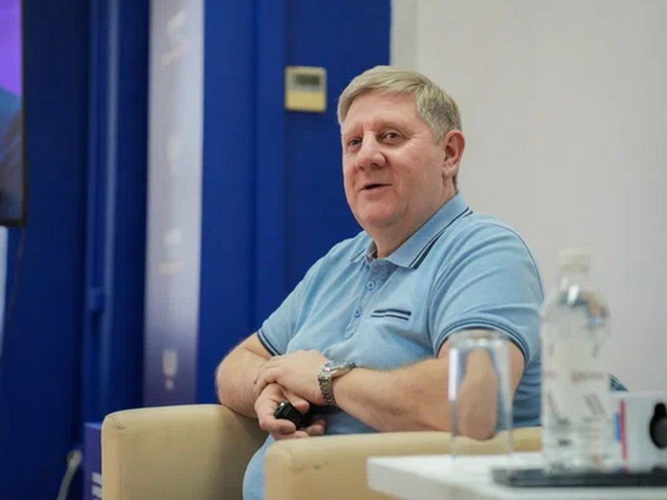 В Донецке состоялось мероприятие «ГосСтарт.Диалог» — часть Всероссийской программы сопровождения молодых государственных и муниципальных служащих «ГосСтарт» В Донецке состоялось мероприятие «ГосСтарт.Диалог» — часть Всероссийской программы сопровождения молодых государственных и муниципальных служащих «ГосСтарт»