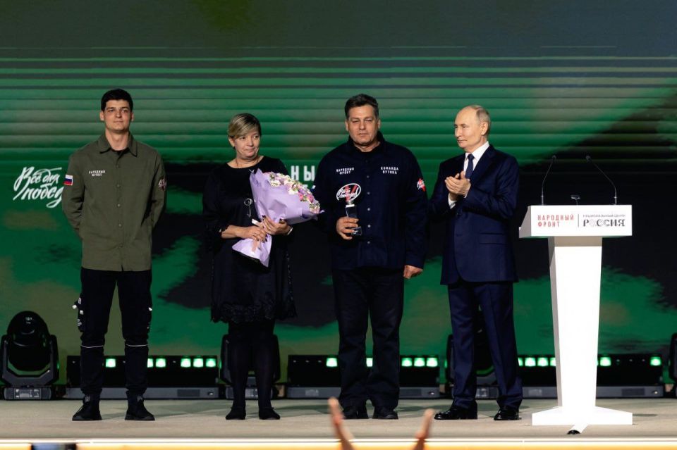 Дима Патрин, член команды НФ ДНР, лично выступал перед В. В. Путиным! Дима Патрин, член команды НФ ДНР, лично выступал перед В. В. Путиным!