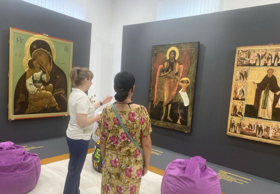 В рамках партийного проекта #КультураМалойРодины, 07.07.2025г. в Волновахском окружном историко-краеведческом музее прошла познавательная программа, посвященная празднику «Рождество Иоанна Предтечи» В рамках партийного проекта #КультураМалойРодины, 07.07.2025г. в Волновахском окружном историко-краеведческом музее прошла познавательная программа, посвященная празднику «Рождество Иоанна Предтечи»