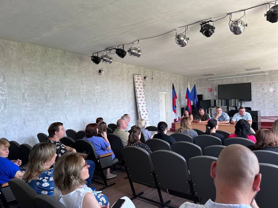 Денис Зубов: Аппаратное совещание в городском округе Иловайск Денис Зубов: Аппаратное совещание в городском округе Иловайск