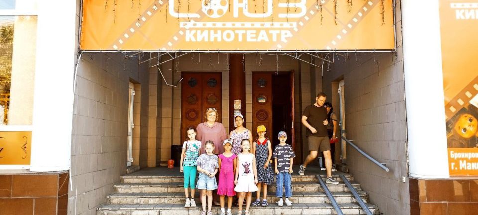 8 июля Управой Центрально-Городского внутригородского района совместно с отделом опеки и попечительства организована благотворительная акция в рамках партийного проекта «Крепкая семья» для детей-сирот, детей оставшихся без... 8 июля Управой Центрально-Городского внутригородского района совместно с отделом опеки и попечительства организована благотворительная акция в рамках партийного проекта «Крепкая семья» для детей-сирот, детей оставшихся без...