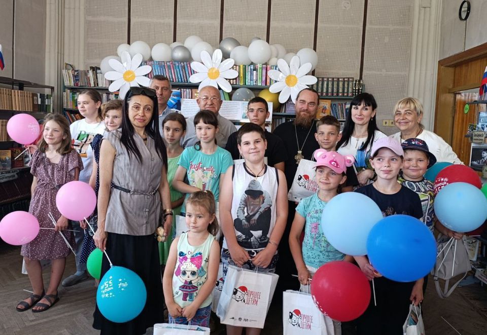 Наталья Бегуненко: 08.07.2025 в библиотеке филиале №7 для взрослых Муниципального бюджетного учреждения «Централизованная библиотечная система города Донецка» прошло тематическое мероприятие «Всё начинается с любви»... Наталья Бегуненко: 08.07.2025 в библиотеке филиале №7 для взрослых Муниципального бюджетного учреждения «Централизованная библиотечная система города Донецка» прошло тематическое мероприятие «Всё начинается с любви»...