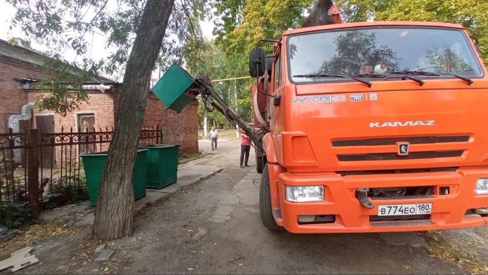 Иван Приходько: В Горловке на постоянной основе выполняется комплекс мер по благоустройству территории города и вывозу мусора Иван Приходько: В Горловке на постоянной основе выполняется комплекс мер по благоустройству территории города и вывозу мусора