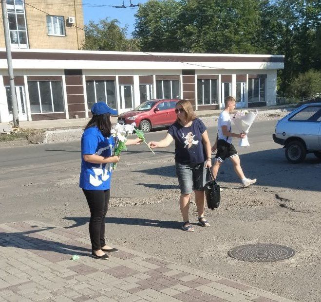 8 июля в России отмечается один из замечательных праздников — День семьи, любви и верности 8 июля в России отмечается один из замечательных праздников — День семьи, любви и верности
